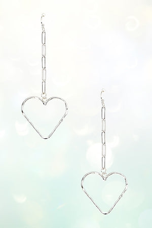 CHAIN HEART DANGLE EARRING