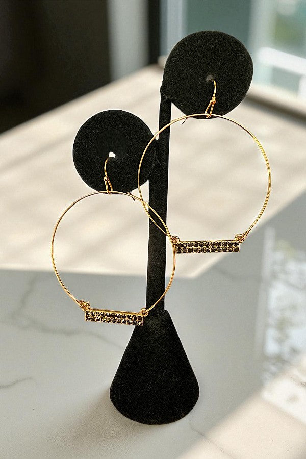 ALIGNED RHINESTONE PAVE ROUND DROP EARRING