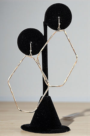 ANGULAR SHAPE CUT OUT DANGLE EARRING
