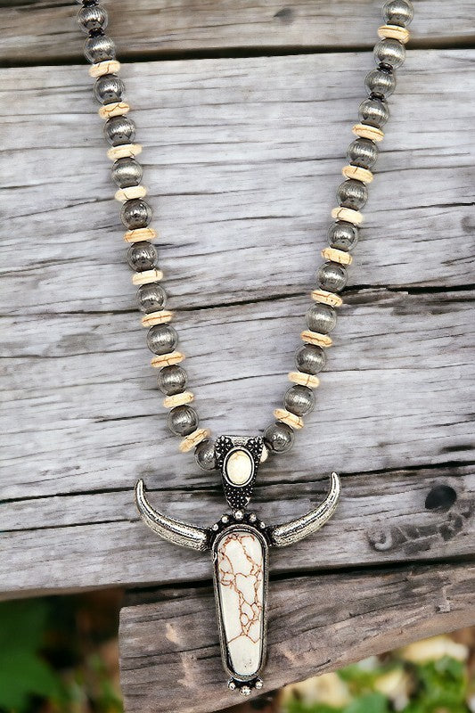 Bull Bead Pendant Necklace Set