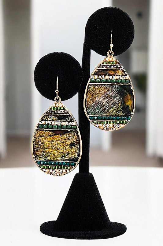 ANIMAL PRINT BEAD TEARDROP EARRING