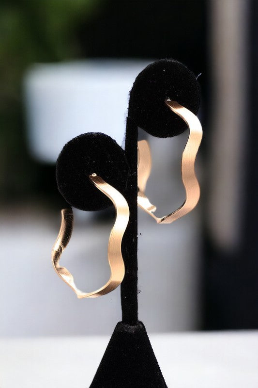 Wave Semi Hoop Earring