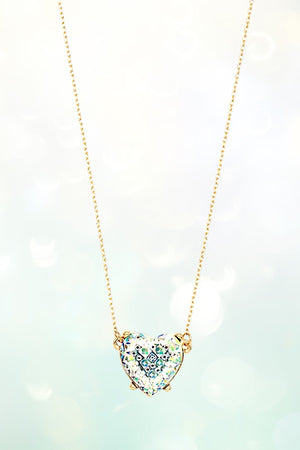 FACETED HEART PENDANT NECKLACE AND BALL STUD EARRING SET