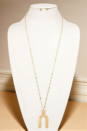 ELONGATED U PENDANT NECKLACE SET