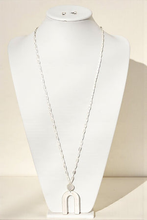 ELONGATED U PENDANT NECKLACE SET