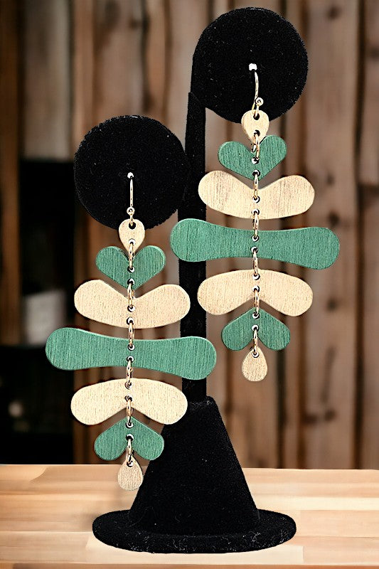 WOODEN LINK DROP EARRING