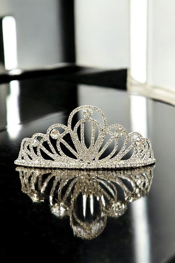 Scalloped Rhinestone Tiara Crown