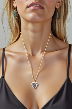 GENUINE ABALONE STONE HEART PENDANT NECKLACE