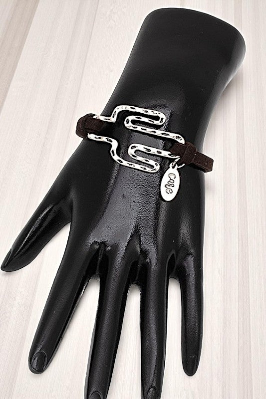 WESTERN CACTUS CUT OUT CHARM BRACELET