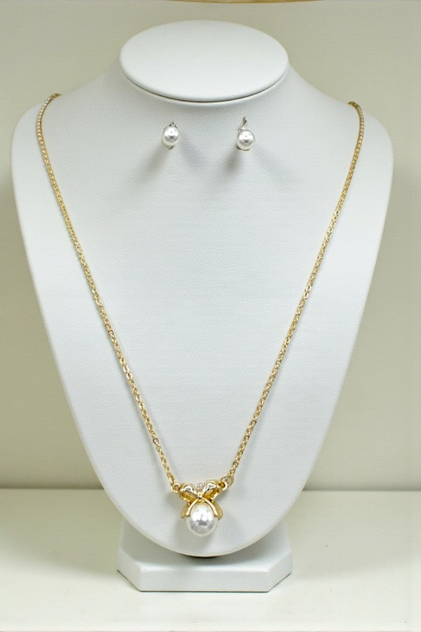 BOW PEARL PENDANT NECKLACE SET