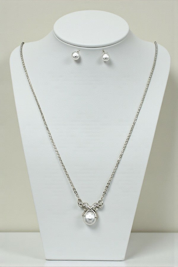 BOW PEARL PENDANT NECKLACE SET