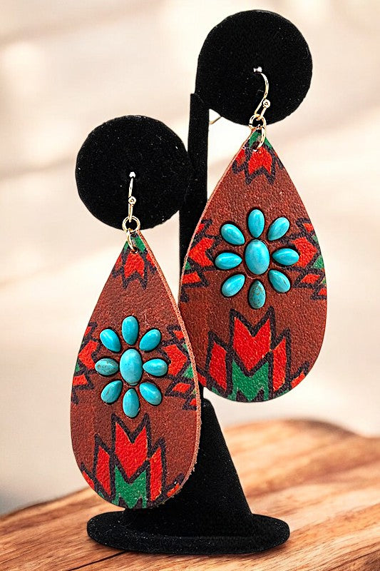 PATTERN FLORAL GEM ACCENT EARRING