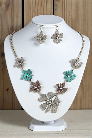 TEXTURED FLORAL LINK NECKLACE SET