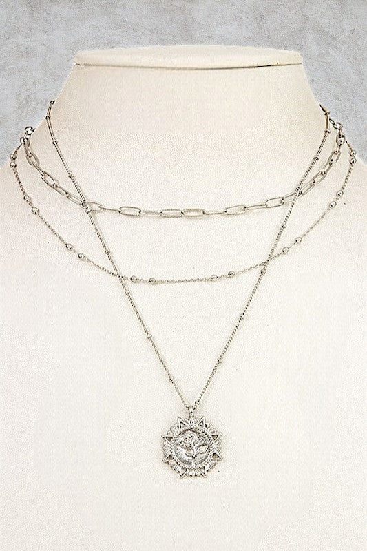 ETCHED ROSE ROUND PENDANT LAYERED NECKLACE