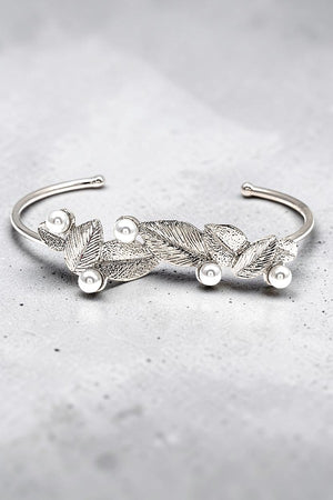 LEAF PEARL ACCENT CUFF BRACELET