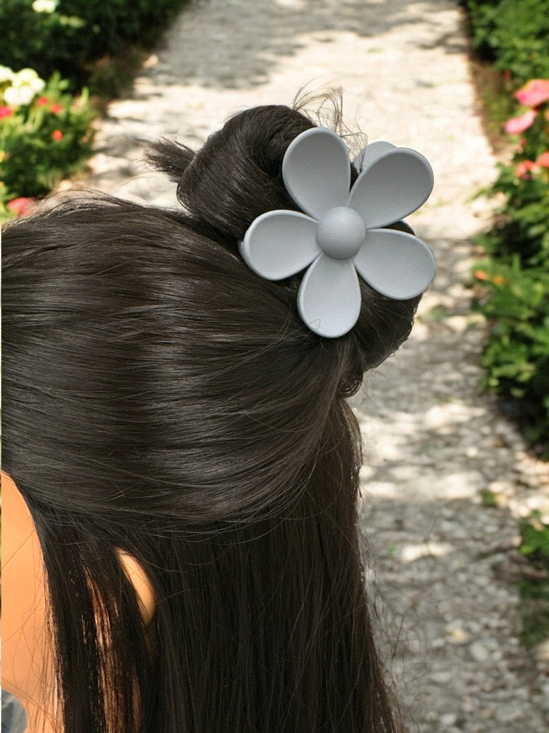 FLOWER SHAPE HAIR CLAW