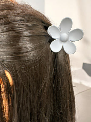 FLOWER SHAPE HAIR CLAW