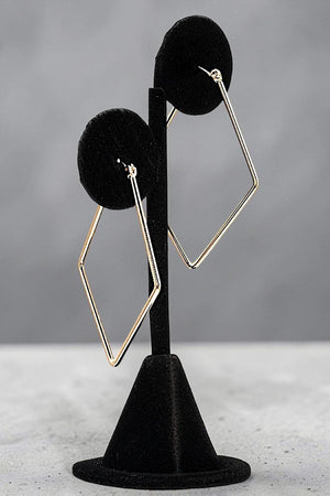 DIAMOND SHAPE WIRE HOOP EARRING