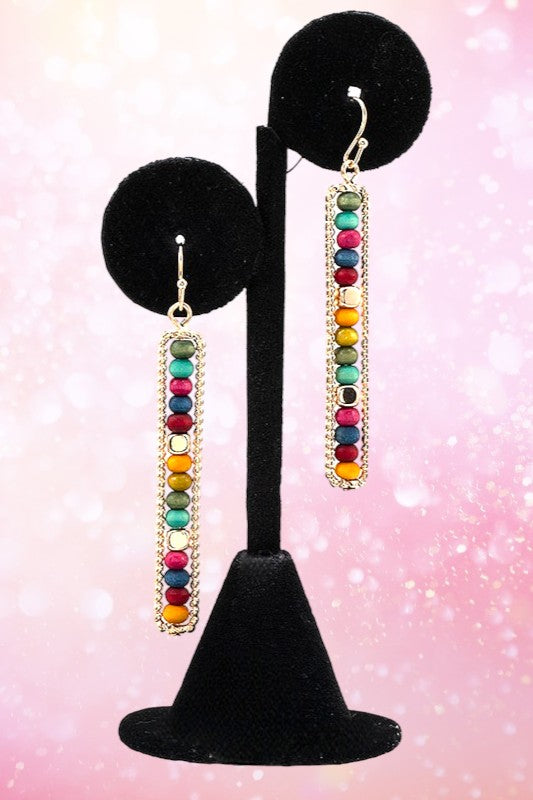 ALIGNED WOOD BEAD BAR EARRING