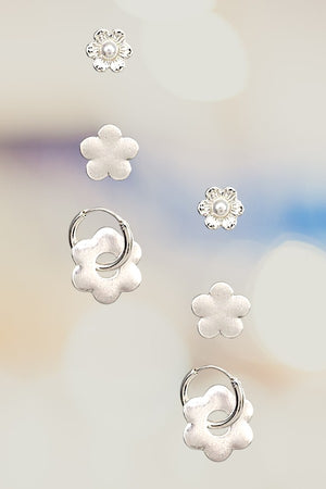 FLORAL MIX STUD MINI HOOP EARRING SET