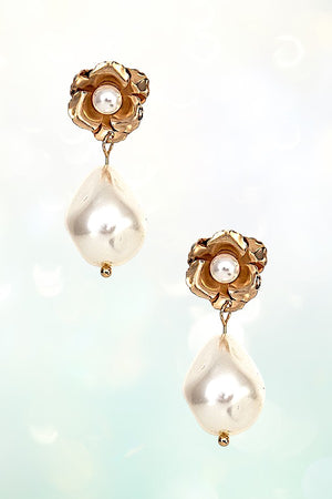 FLORAL POST BAROQUE PEARL DROP EARRING