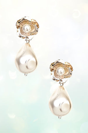 FLORAL POST BAROQUE PEARL DROP EARRING