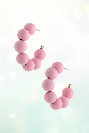 CLAY BALL BEAD C HOOP EARRING