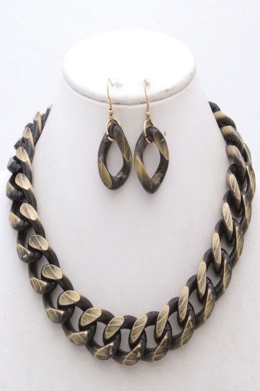 Flat Edge Chain Necklace Set