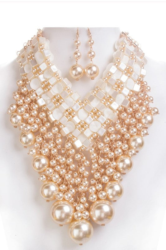 White Floral Pearl Dangle Bib Necklace Set