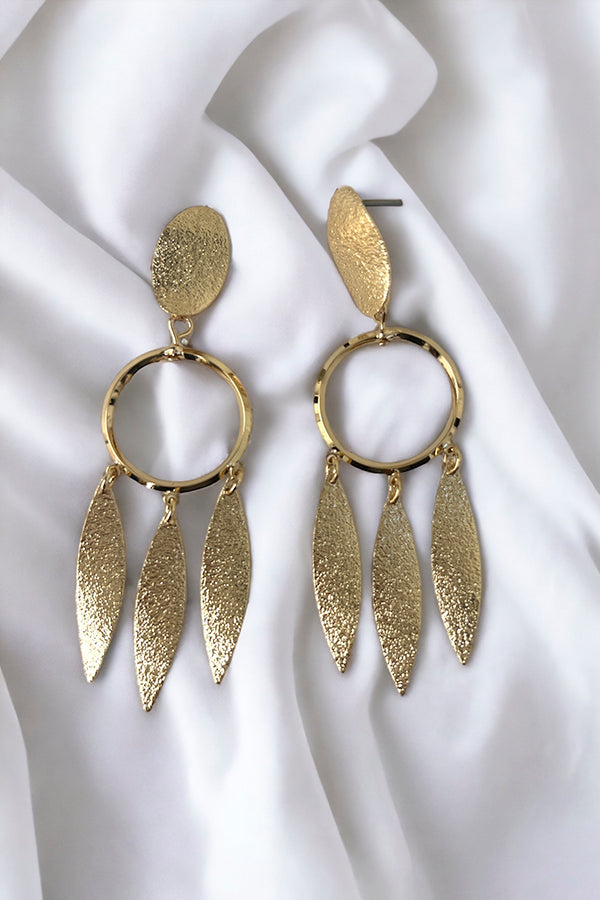 Textured Dangling Earring