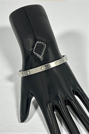 STAR ACCENT BANGLE BRACELET