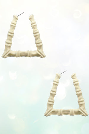 BAMBOO DETAIL SEMI TRIANGLE HOOP EARRING