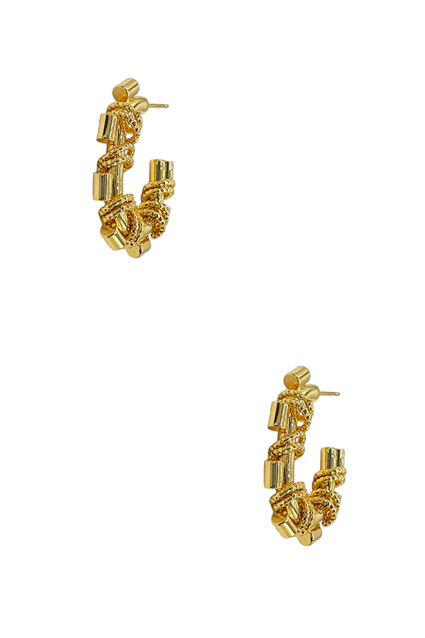 Rind Accent Semi Oval Drop Earring