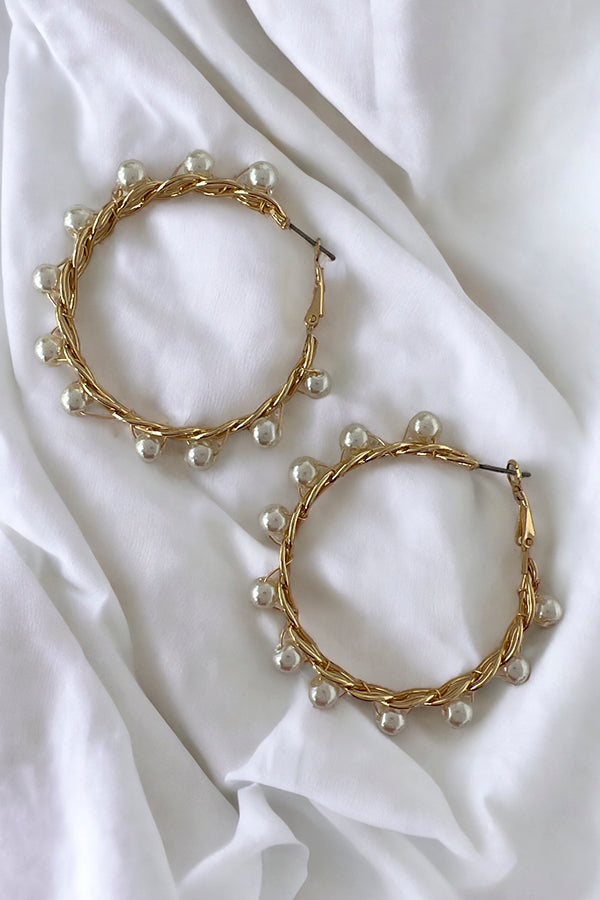 Wired Pearl Accent Hoop Earring