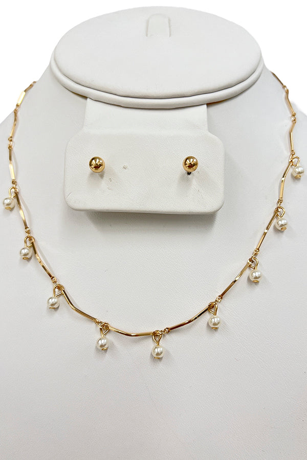 Curved Metal Pearl Accent Necklace Set