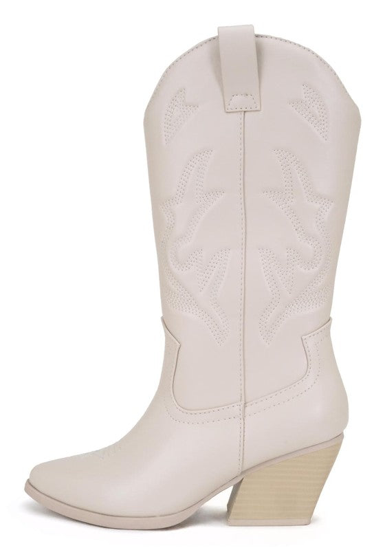 Western low heel boot with Stich A-8