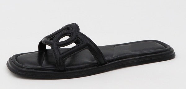 Flat Sandal with circal design 18A