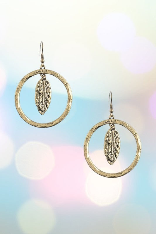 ETCHED LEAF CIRCLE DANGLE EARRING