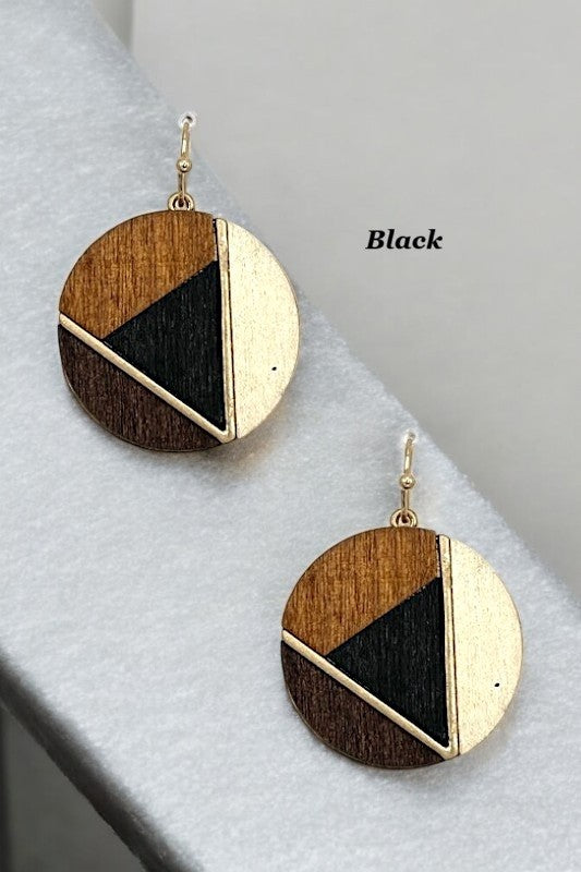 GEO WOOD CUT ROUND DANGLE EARRING