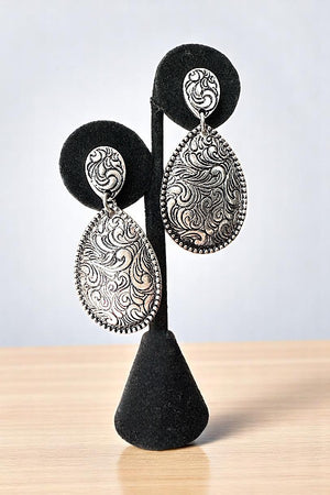 WESTERN ETCHED TEARDROP DANGLE EARRING