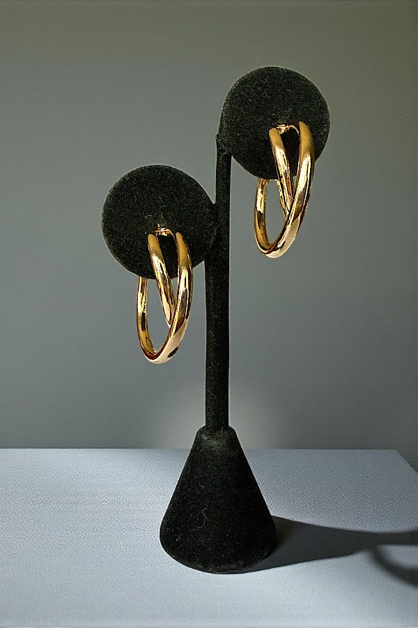 DOUBLE RING POST SEMI HOOP EARRING