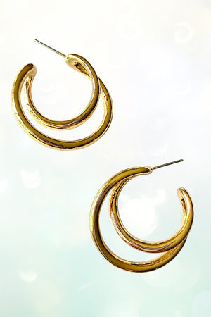 DOUBLE RING POST SEMI HOOP EARRING