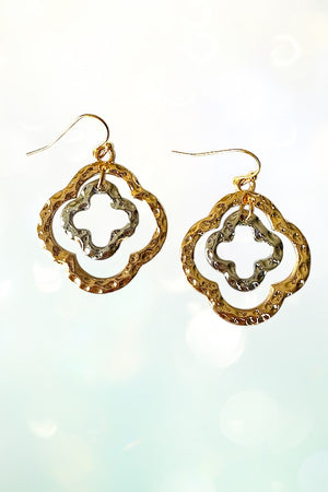 HAMMERED DOUBLE CLOVER DANGLE EARRING