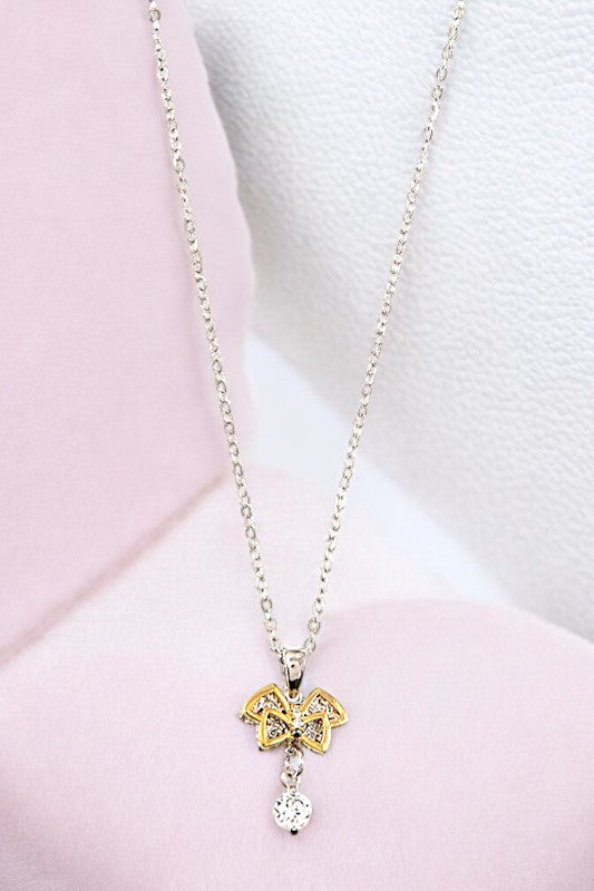 CUBIC ZIRCONIA STONE BOW PENDANT NECKLACE