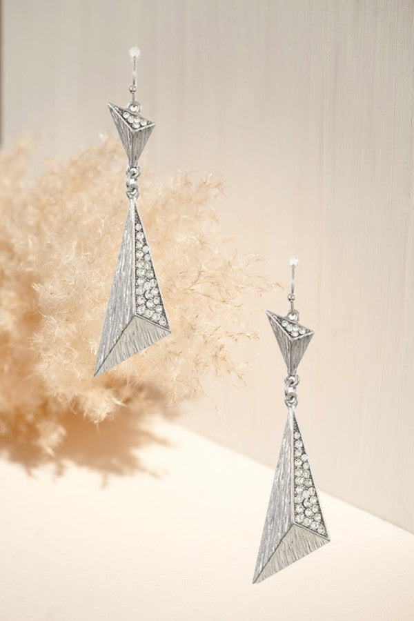 SCRATCHED TRIANGLE RHINESTONE EARRING