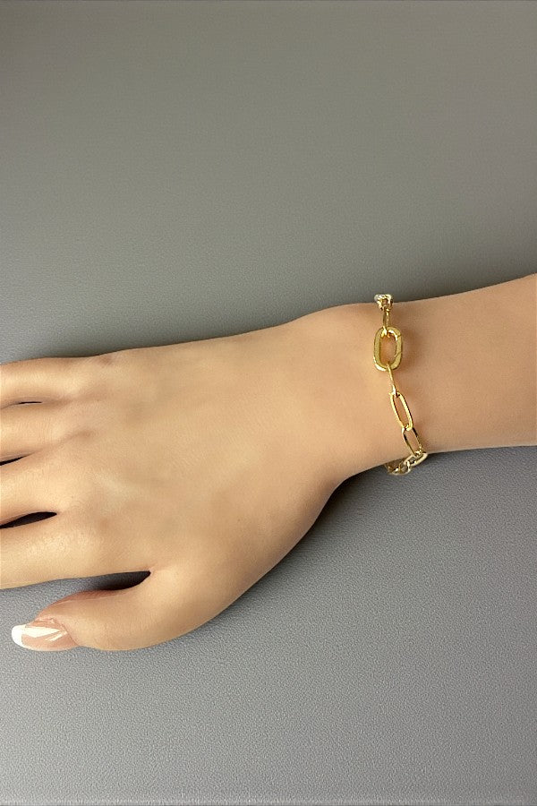 PAPER CLIP CHAIN BRACELET