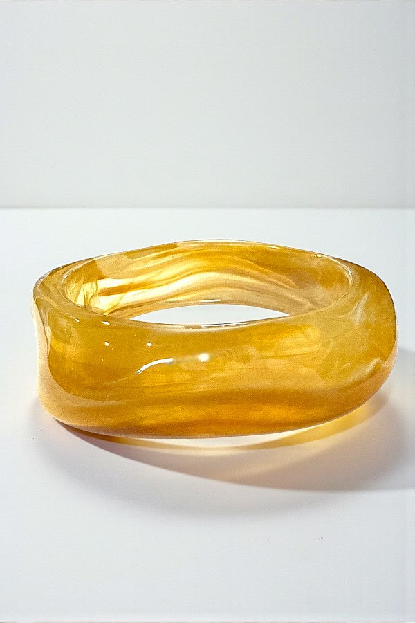 ACRYLIC CHUNKY BANGLE BRACELET
