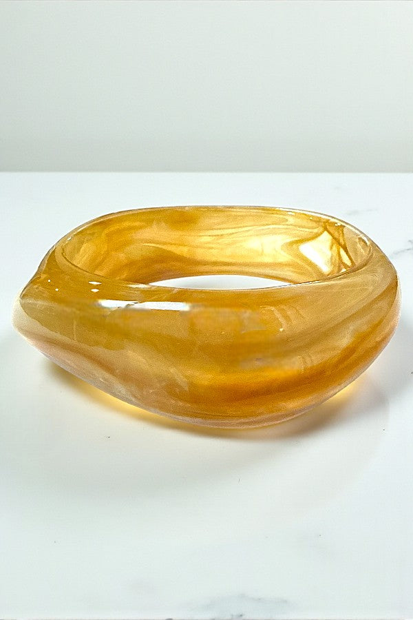 ACRYLIC CHUNKY BANGLE BRACELET
