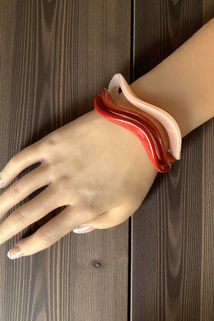 ACRYLIC WAVY 3 PIECE BANGLE BRACELET SET