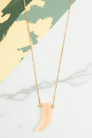 HORN GEM PENDANT NECKLACE